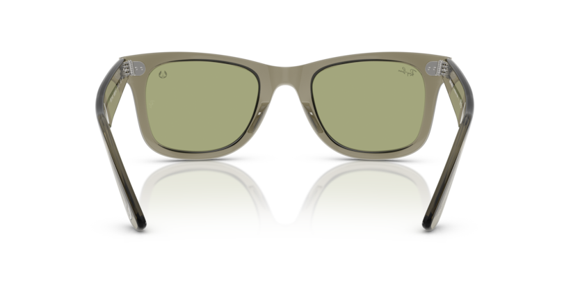 Ray Ban Wayfarer - Verde traslúcido con mica verde botella